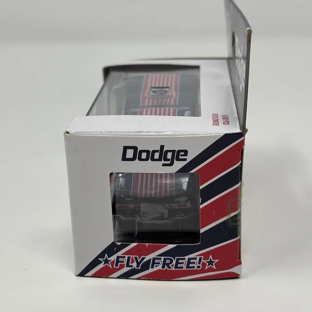M2 Machines 1971 Dodge Challenger Funny Car Fly Free 1:64 Diecast 32600 WMTS20